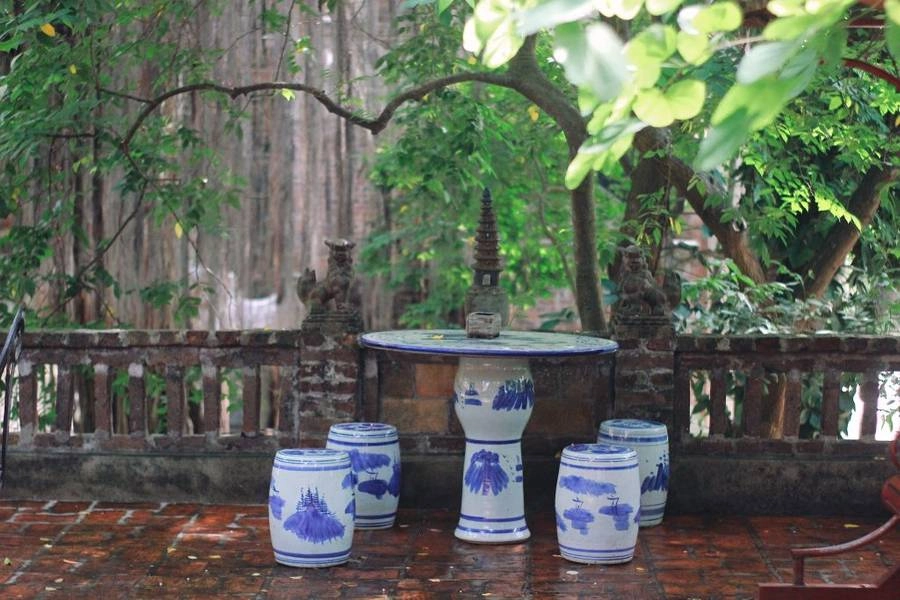 Chụp ảnh Việt Phủ Thành Chương nên chọn trang phục truyền thống