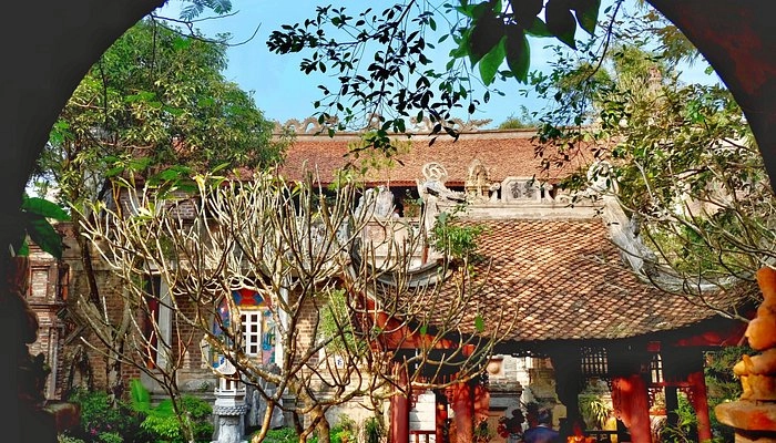 Bài đánh giá về Việt Phủ Thành Chương chân thực