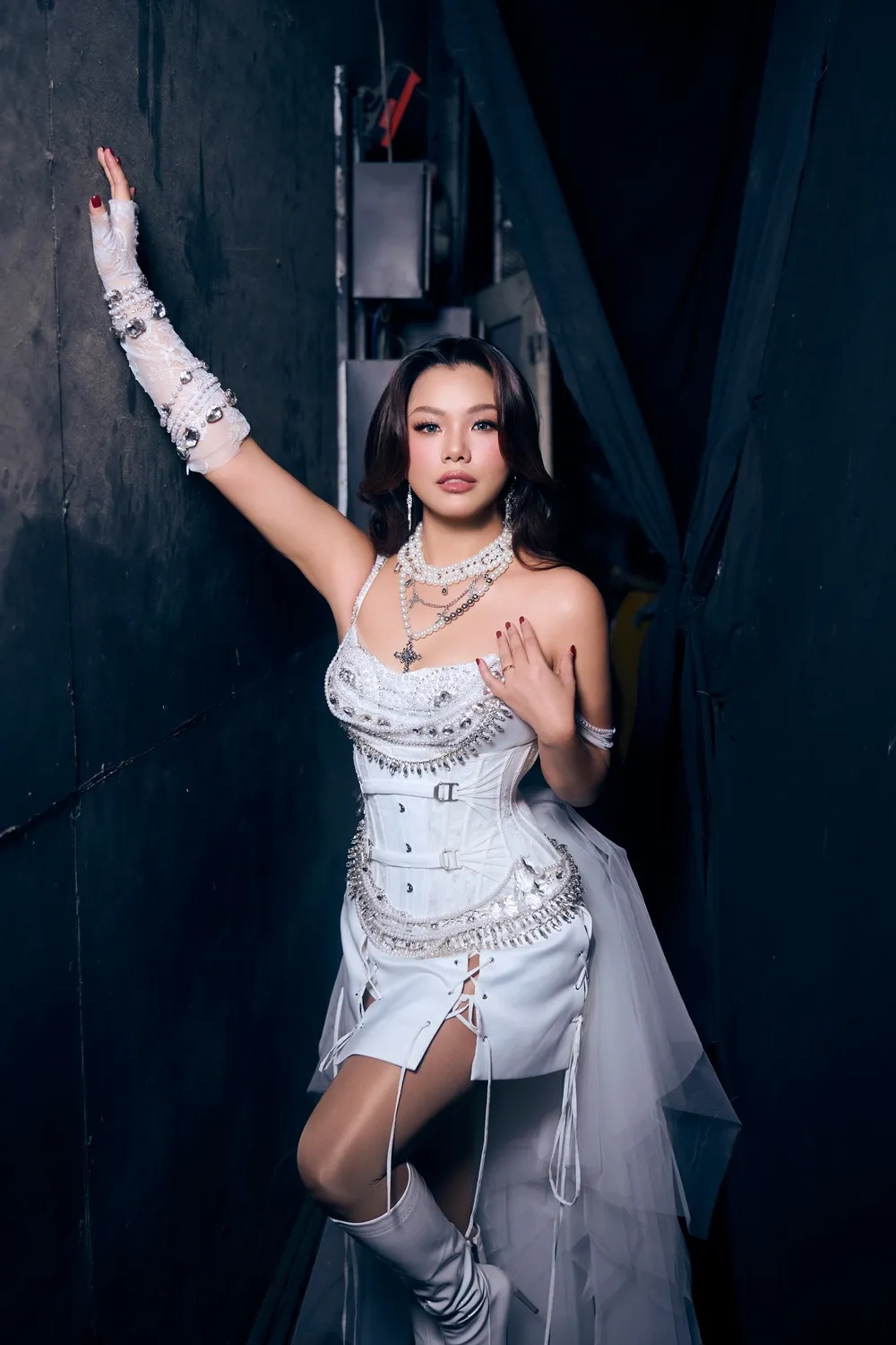 Gây sốt mạng xã hội với Phương Vy TikTok