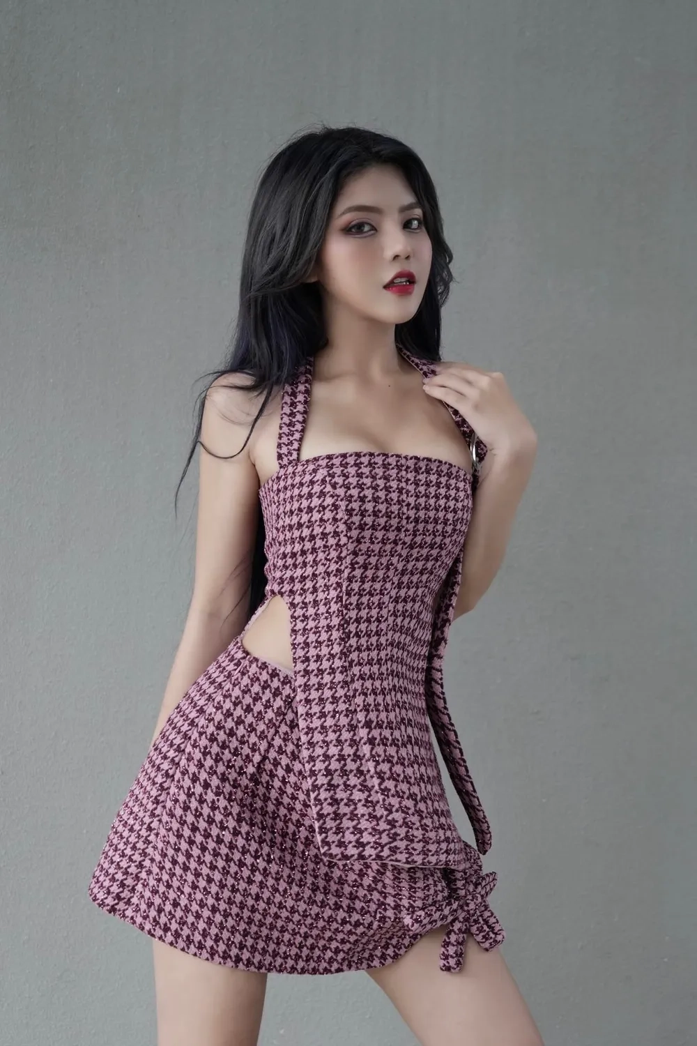 Sự thật bất ngờ về Reency Ngô có chị em sinh đôi không