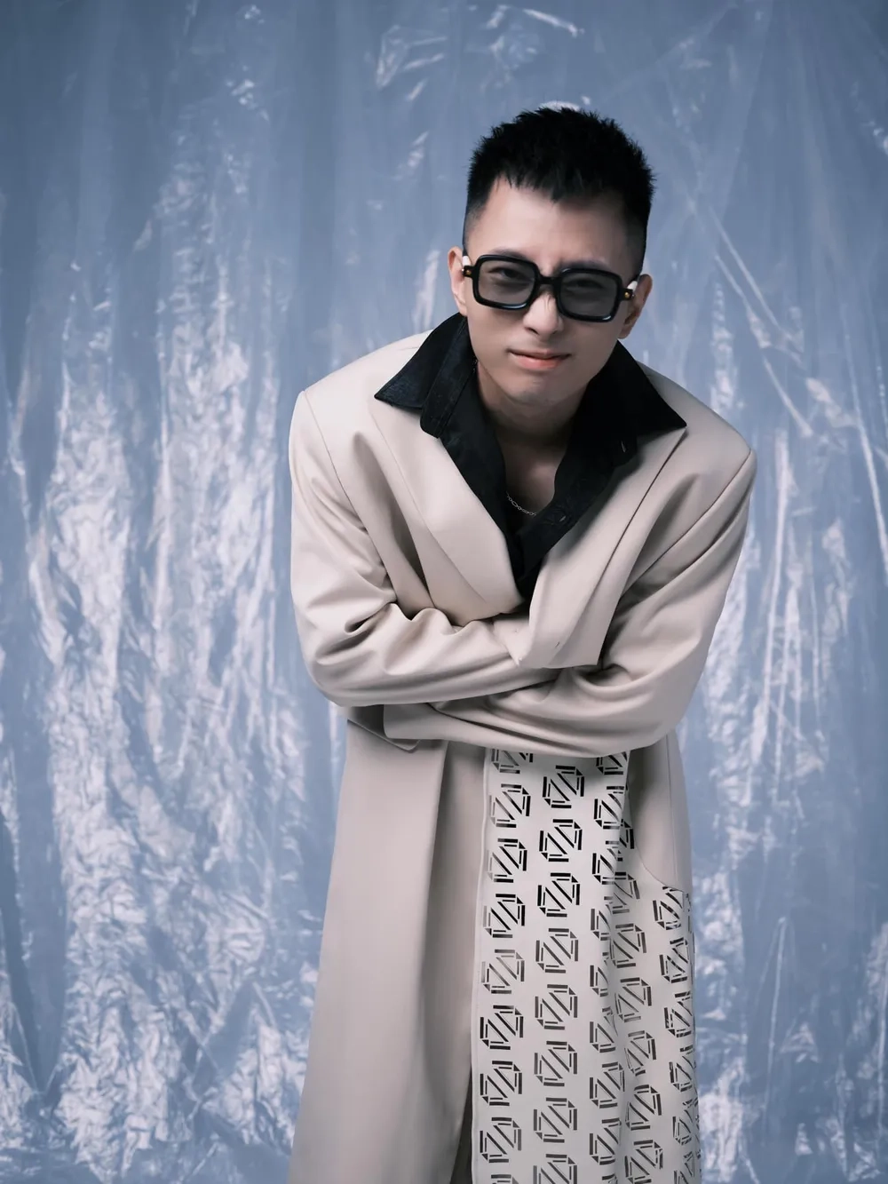 Chìm đắm trong giai điệu của lặng Rhymastic lyric