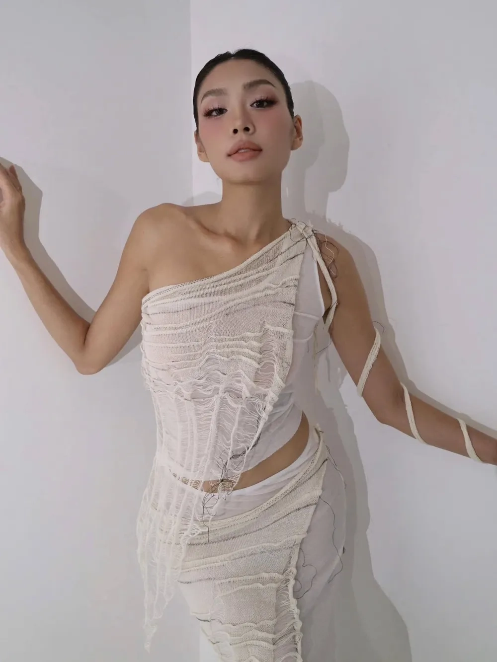 Nhan sắc đời thường Thảo Nhi Lê mặt mộc