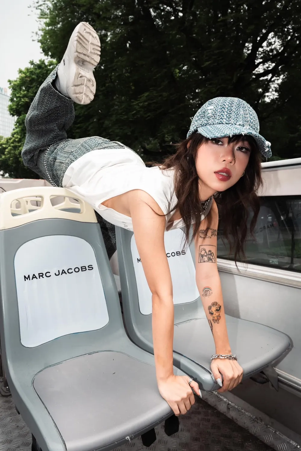 Cùng cảm nhận Tlinh ghệ iu dấu của em ơi lyrics
