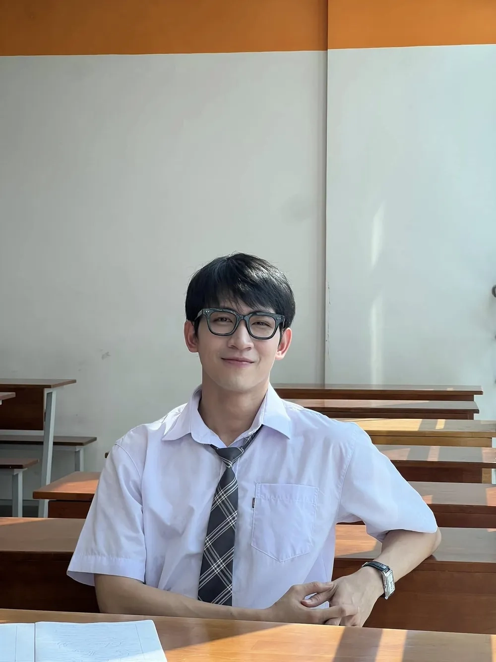 Tất tần tật thông tin về độ tuổi thật của Võ Cảnh tuổi
