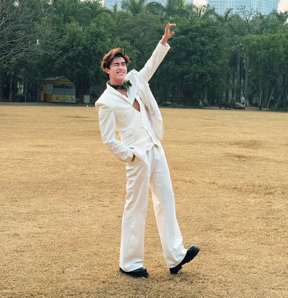 Cùng khám phá những bản hit đình đám trong Vũ Thịnh songs