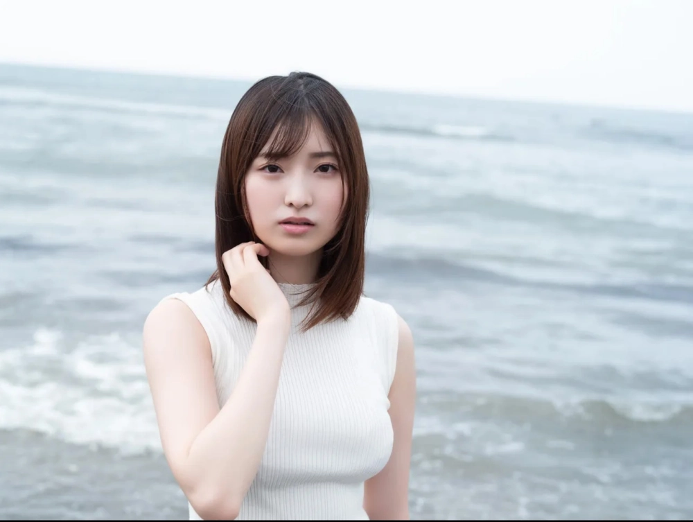 Airi Saito gợi cảm tuyệt đối làm tim đập loạn nhịp