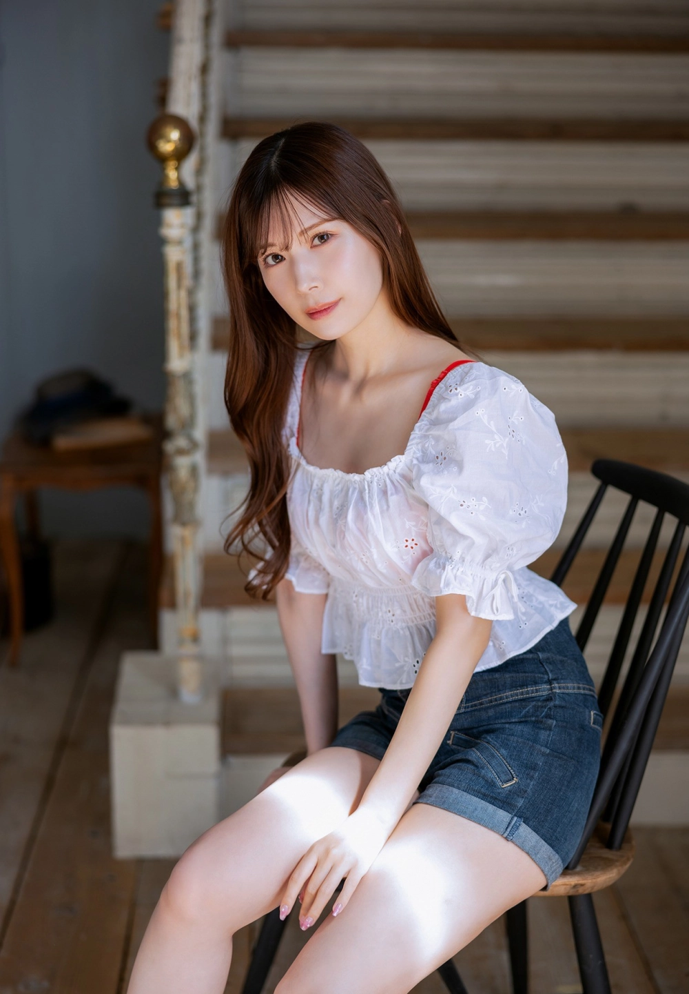 Akari Tsumugi gợi cảm tuyệt đối làm tim đập loạn nhịp