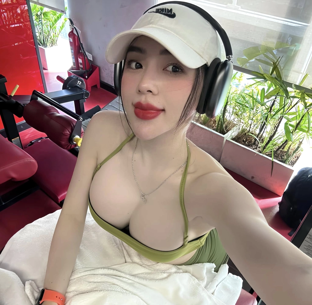 Anh sex gay cơ bắp cu bự nóng bỏng kích thích cuồng dại