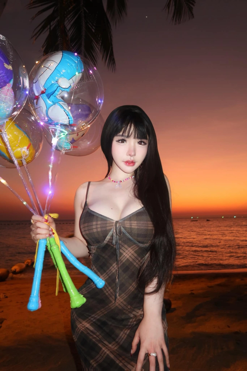 Ảnh gái xinh sexy mặc bikini xinh đẹp mặc bikini phong cách nóng bỏng cuốn hút