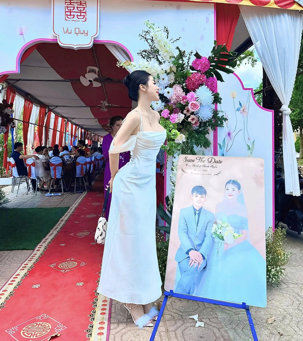 Clip sex lam anh mông tròn doggy nóng bỏng mê ly tuyệt đối