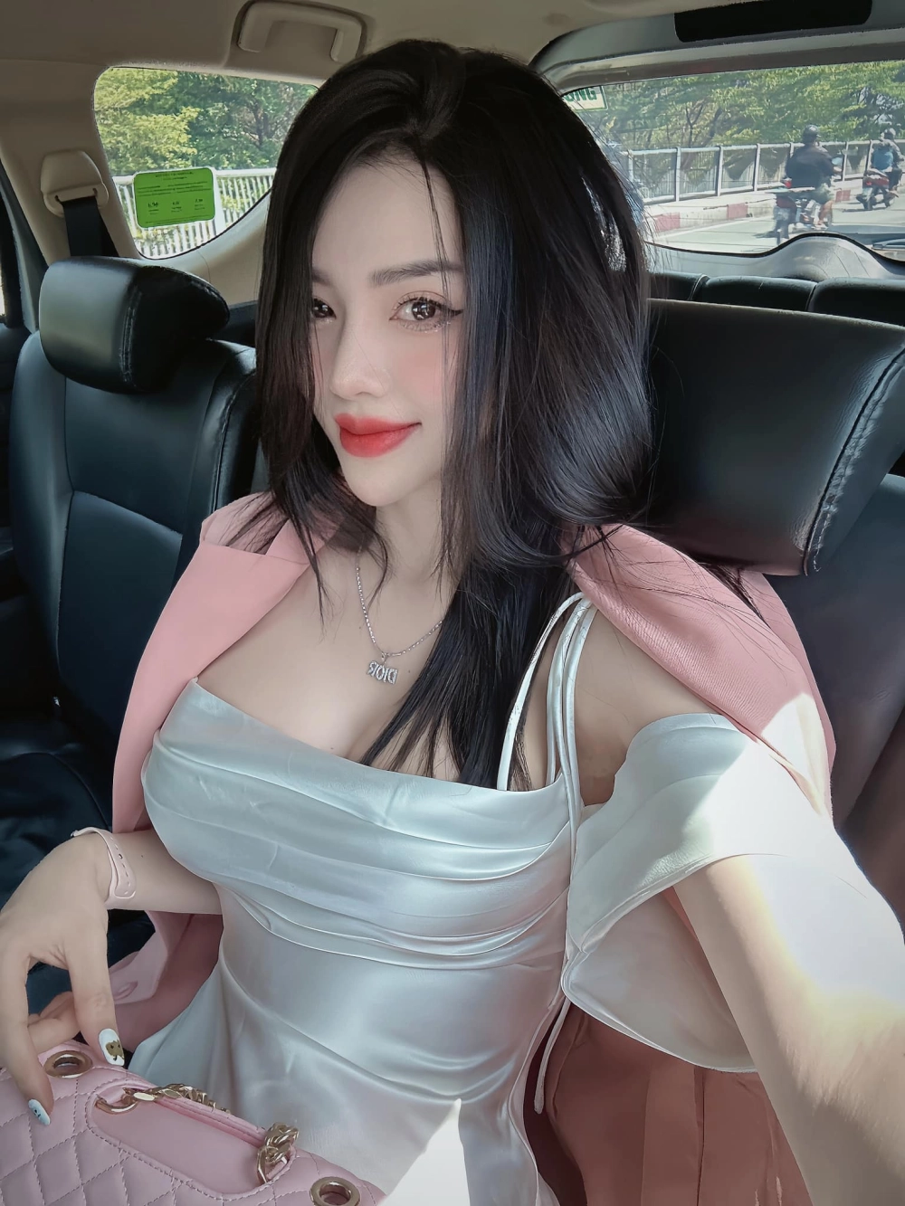 Ảnh sex gái 18 vú non căng mọng nóng bỏng kích thích cực mạnh