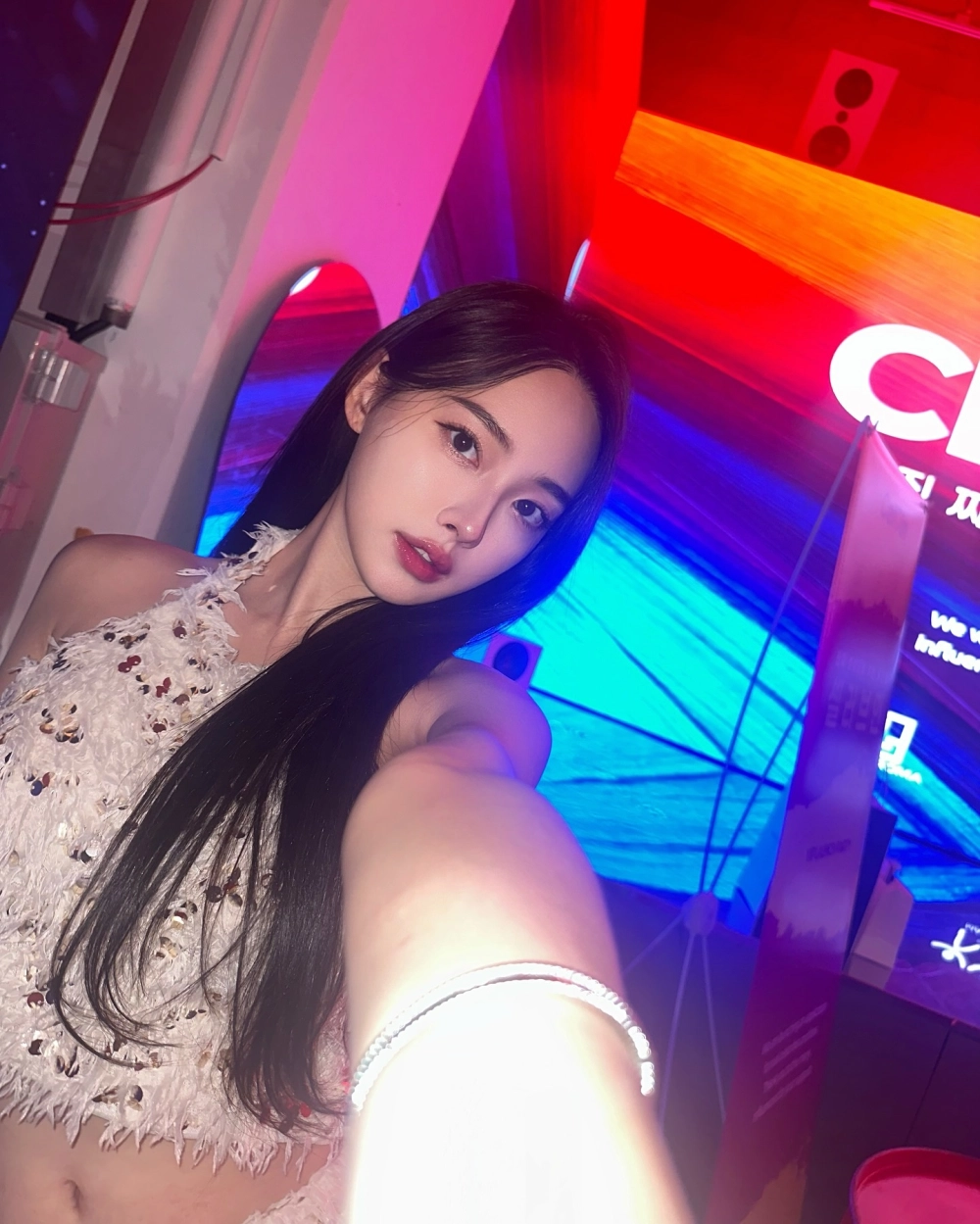 Gái xinh khoe vú việt nam gái Việt tự tin khoe ngực đẹp gợi cảm cuốn hút