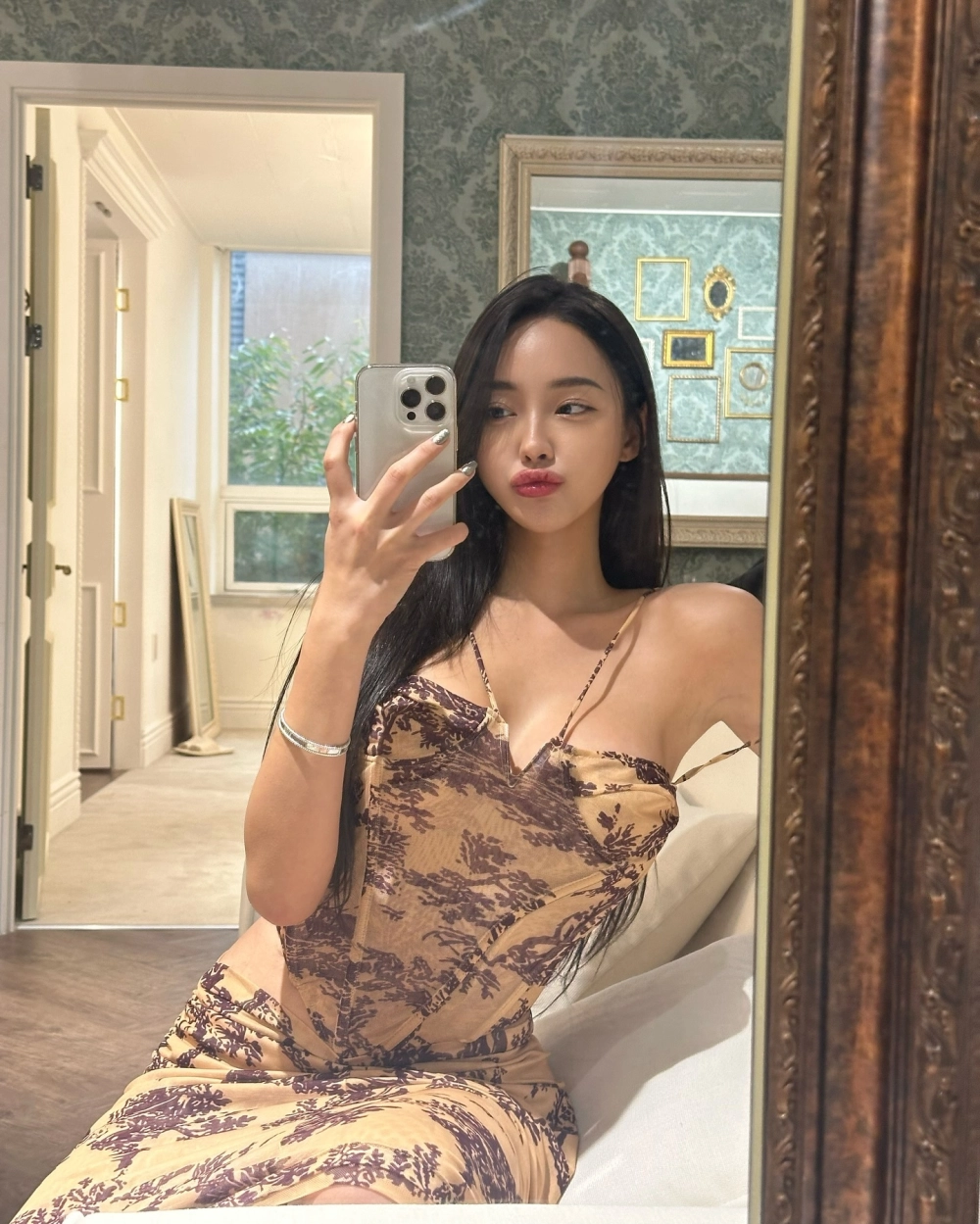 Gái xinh việt nam khoe vú to gái Việt ngực lớn khoe thân sexy quyến rũ hấp dẫn