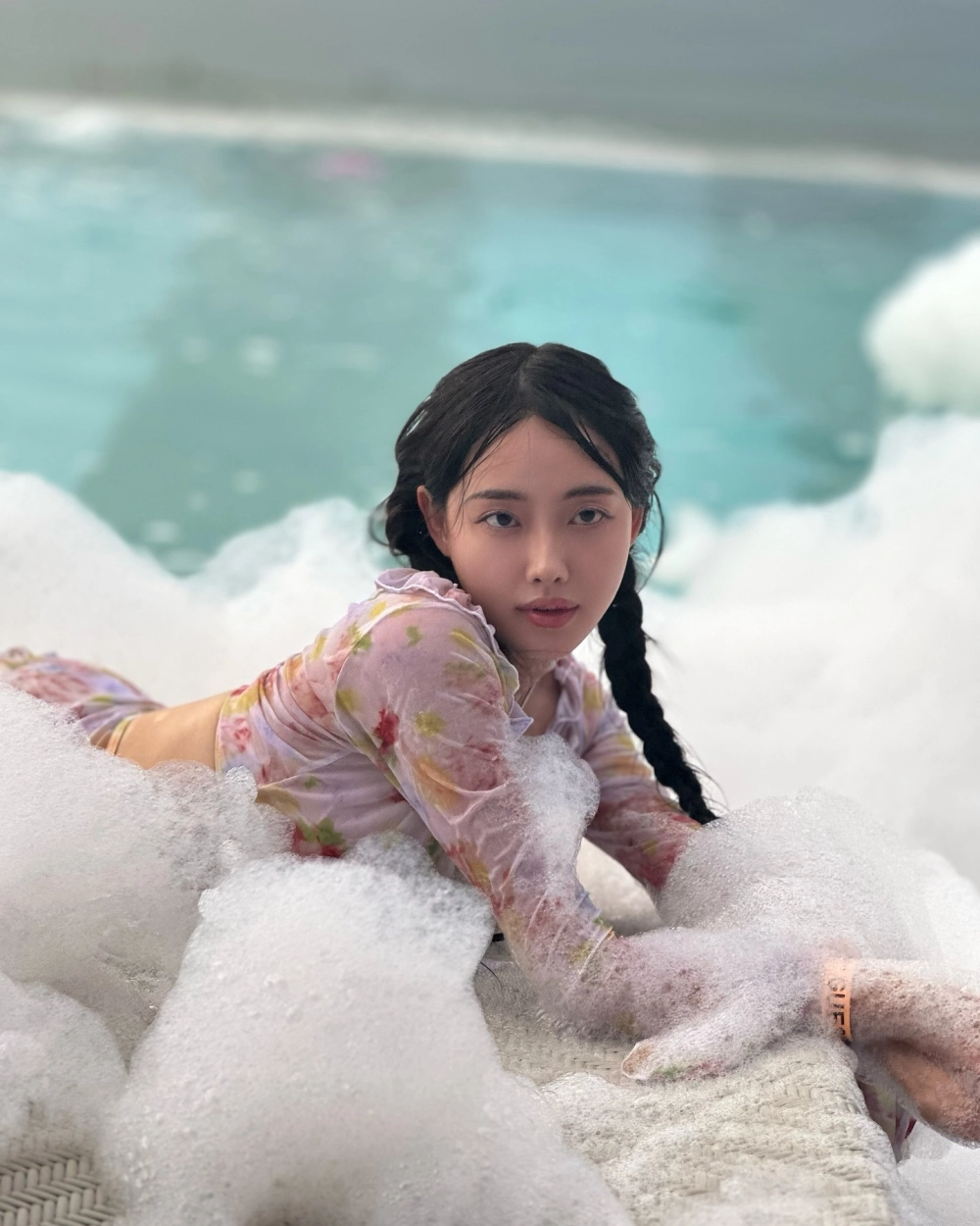 Gái xinh vú to rên đầy dục vọng nóng bỏng