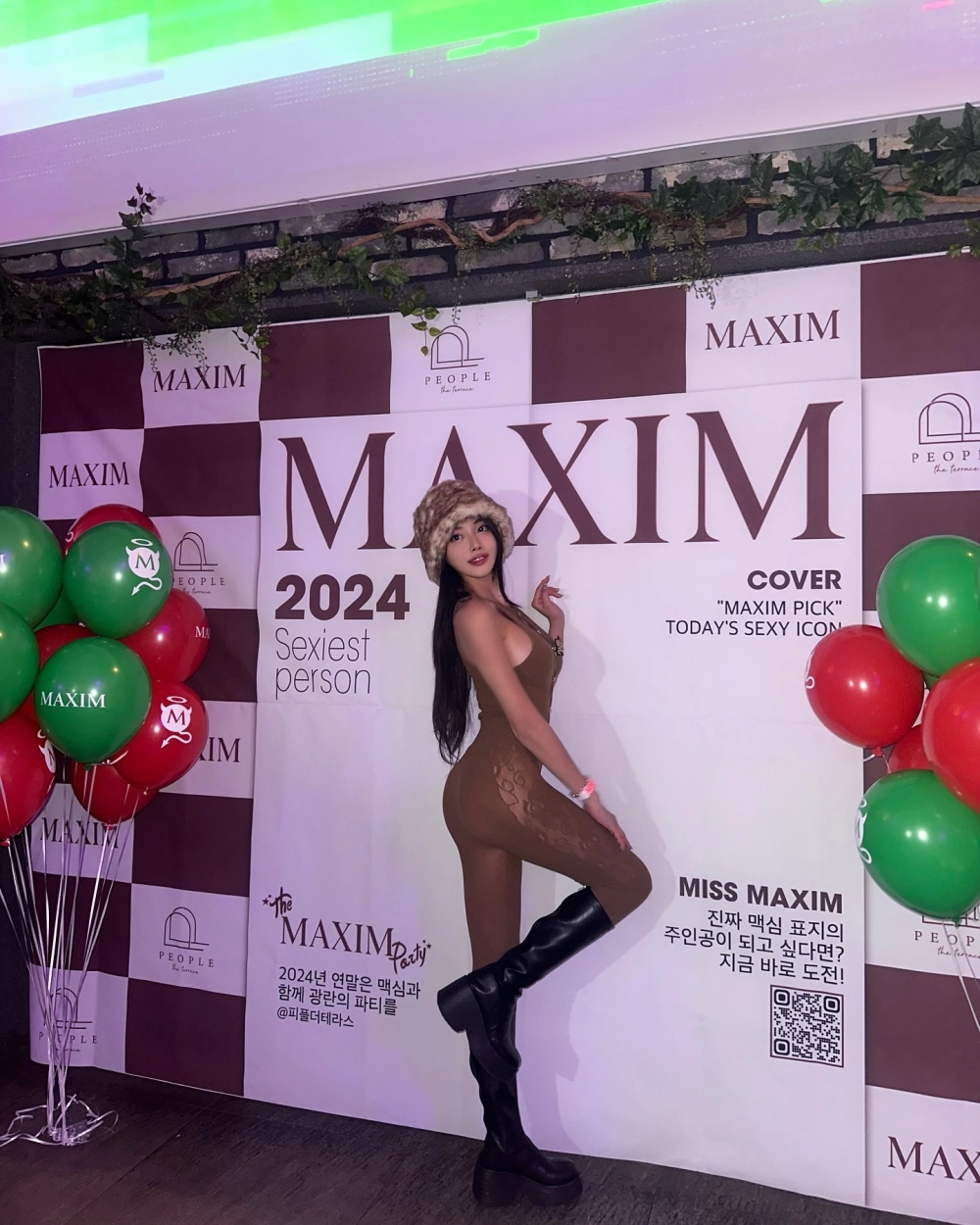 Sex gai xinh vu dep lovemaking ngực đẹp hoàn hảo nóng bỏng quyến rũ tột độ