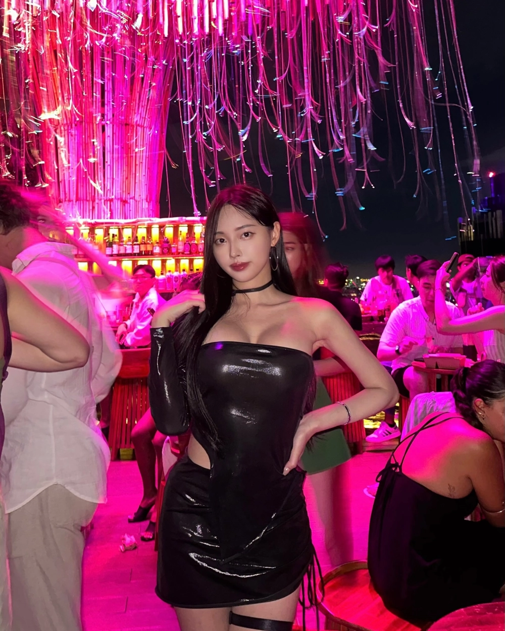 Sex gái vú to xinh nóng bỏng quyến rũ mê hoặc