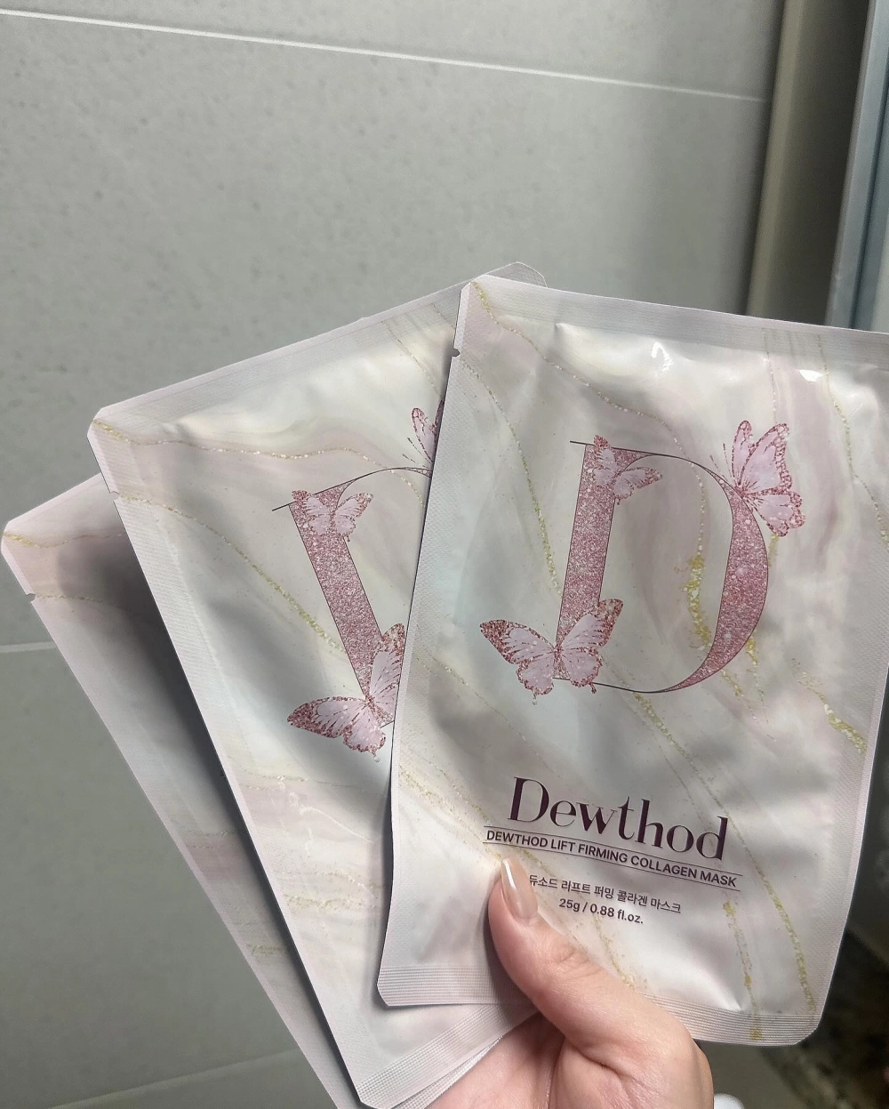 Gái xinh vú bự khoe hàng đầy đặn gợi cảm