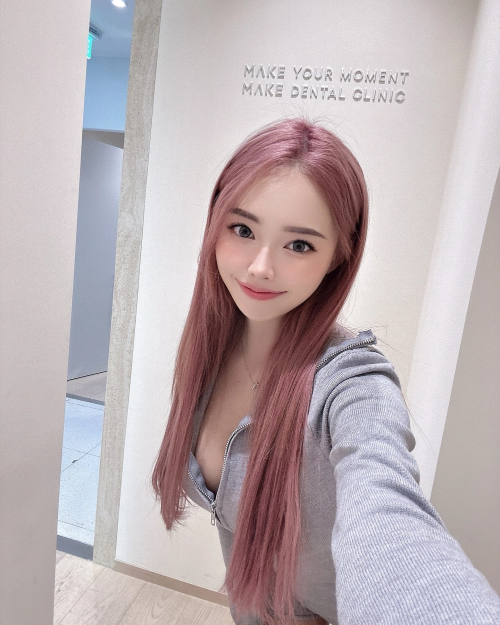 Bóp vú to gái xinh tay bóp ngực siêu to gái đẹp kích thích quyến rũ