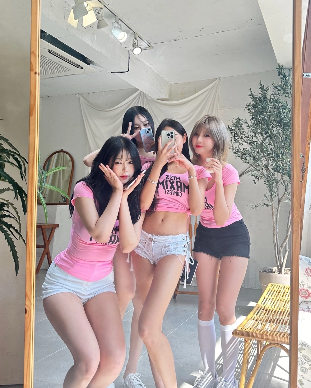 Bóp vú gái xinh vn cảnh kích thích ngực căng tròn gái Việt sexy nóng bỏng cuồng nhiệt