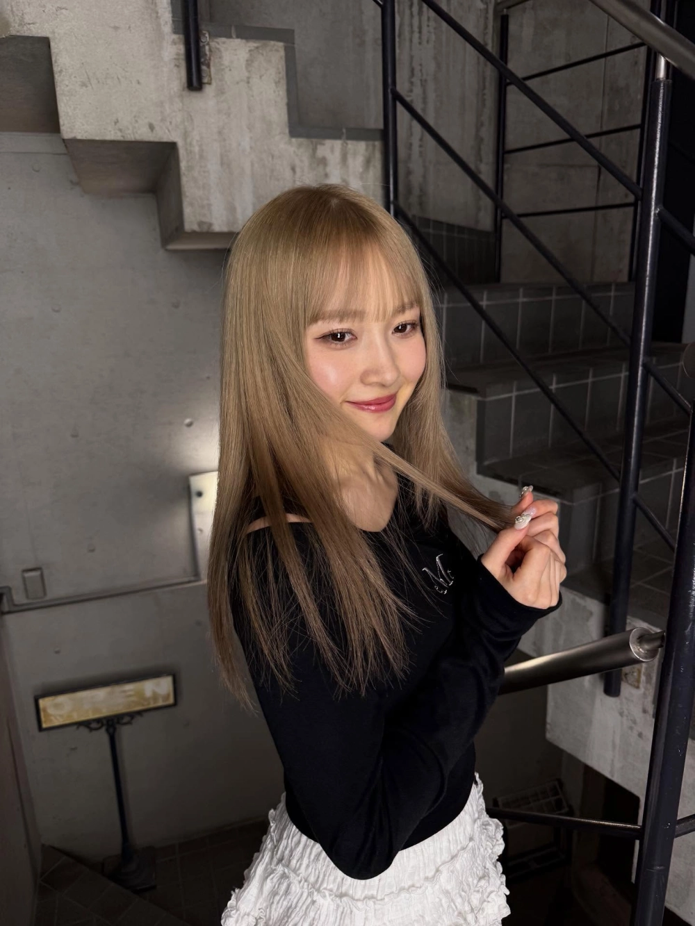 Morito Chisaki quyến rũ chết người với nụ cười mê hoặc