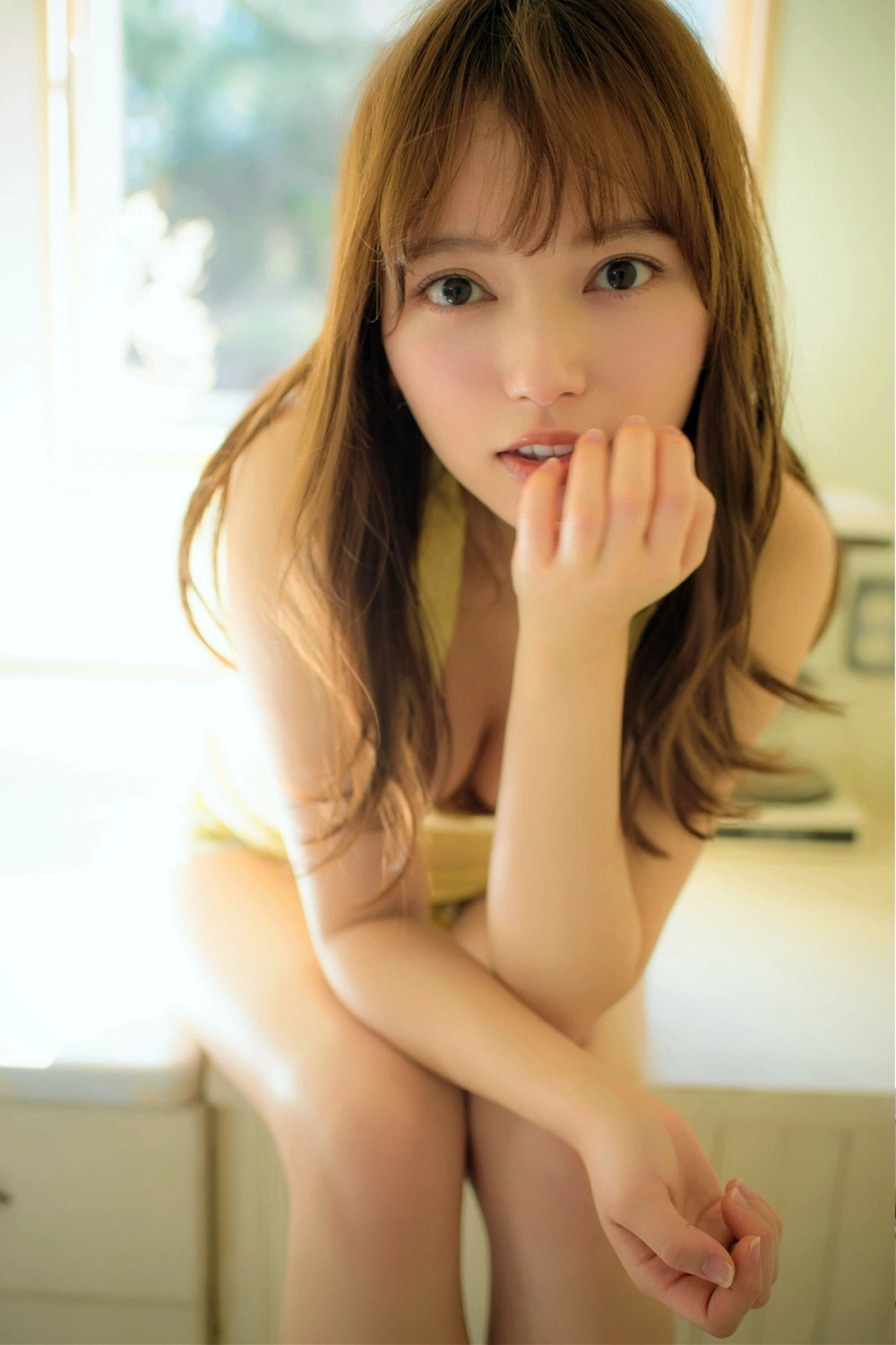 Sayaka Komuro đường cong hoàn hảo bốc lửa cuốn hút