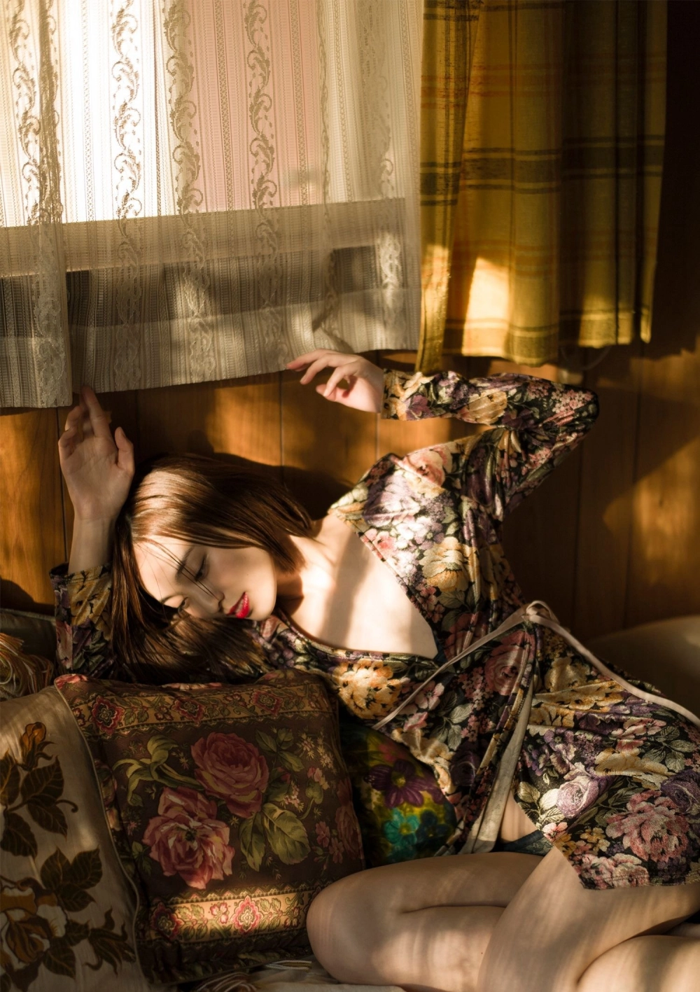 Taki Yukari đôi mắt hút hồn kèm body siêu nóng