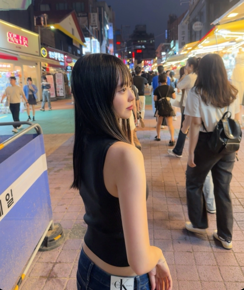 Tomoka Takeda gợi tình mạnh mẽ khiến không thể rời mắt