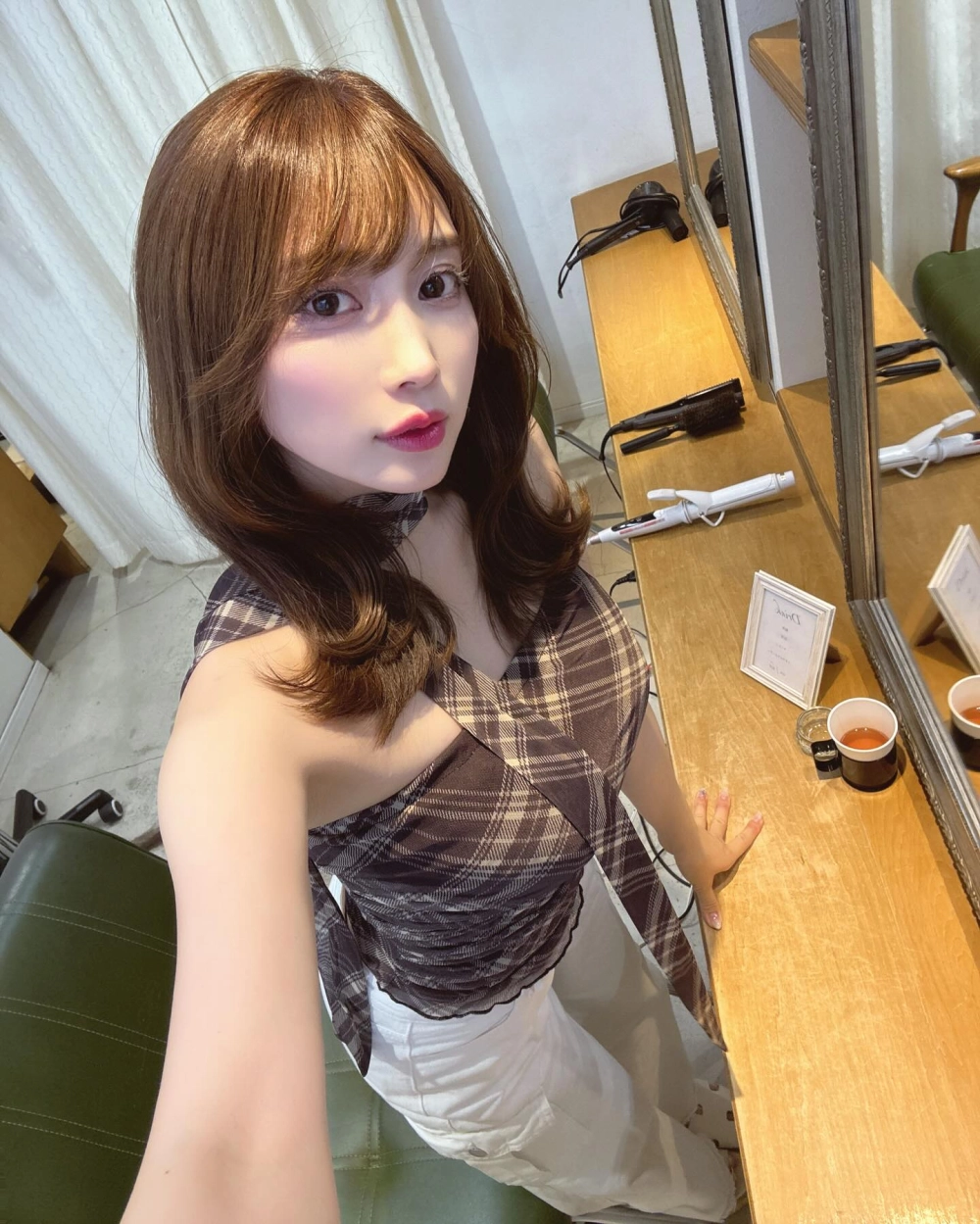 Tomomi Morisaki vẻ đẹp quyến rũ làm tan chảy trái tim