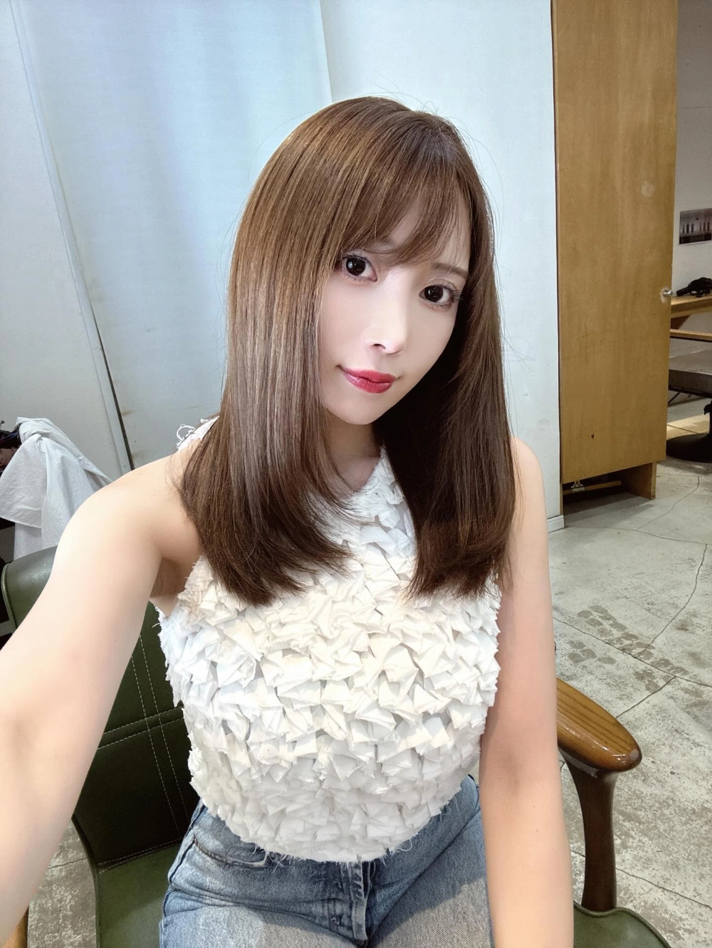 Tomomi Morisaki nóng bỏng cuốn hút mọi ánh nhìn ngay lập tức