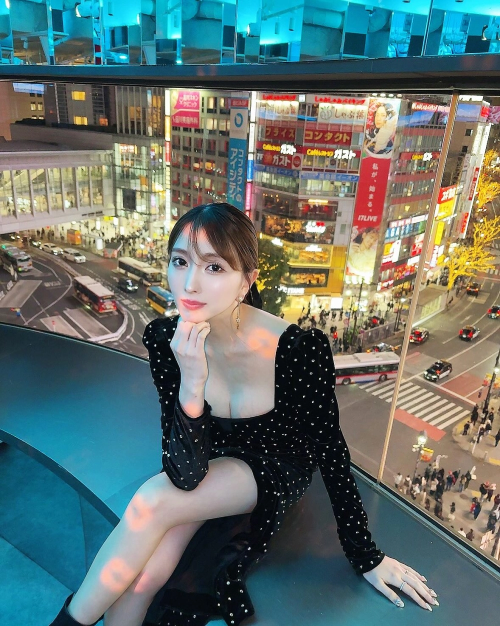 Tomomi Morisaki gợi cảm tuyệt đối làm tim đập loạn nhịp