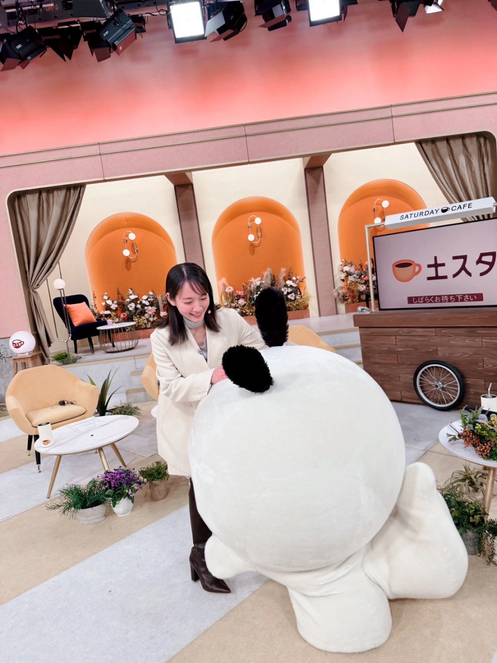 Yoshioka Rifan nóng bỏng khó cưỡng trong từng cử chỉ