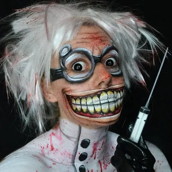 Hinh anh con ma trắng toát kinh hoàng