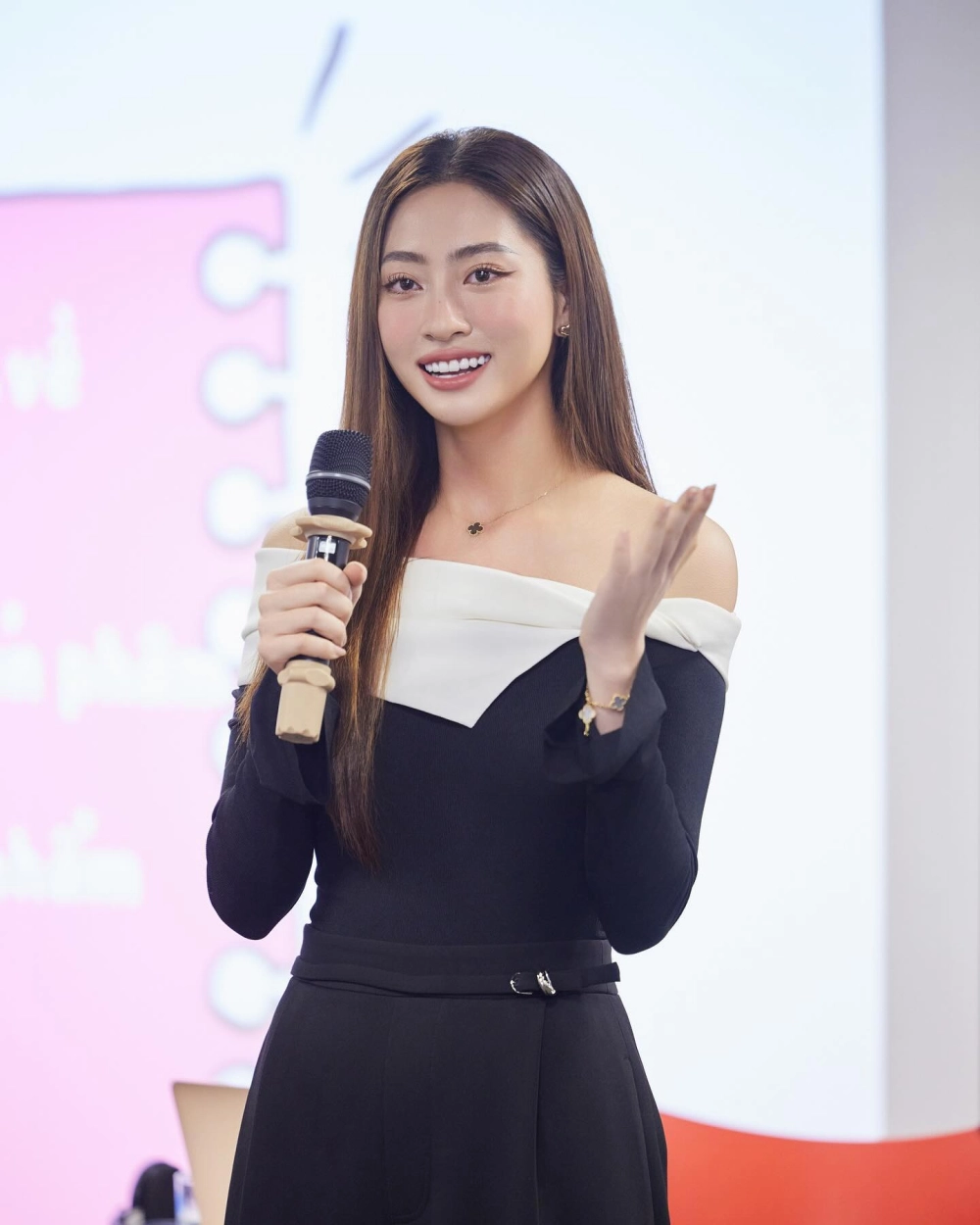 Bộ sưu tập hình nền gái đẹp 4k nổi bật