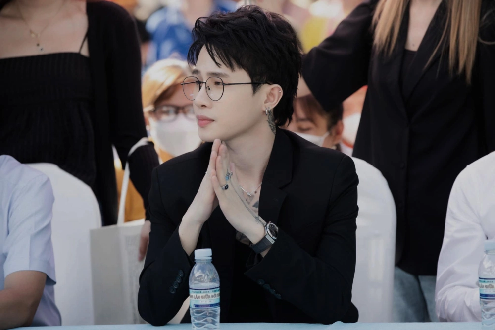 Jack j97 hitmaker v-pop chất ngầu cuốn hút