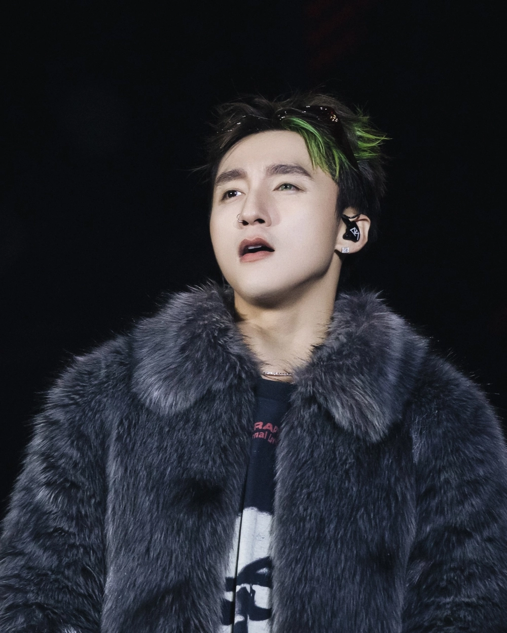 Sơn tùng.m tp giọng hát cuốn hút phong cách ngầu