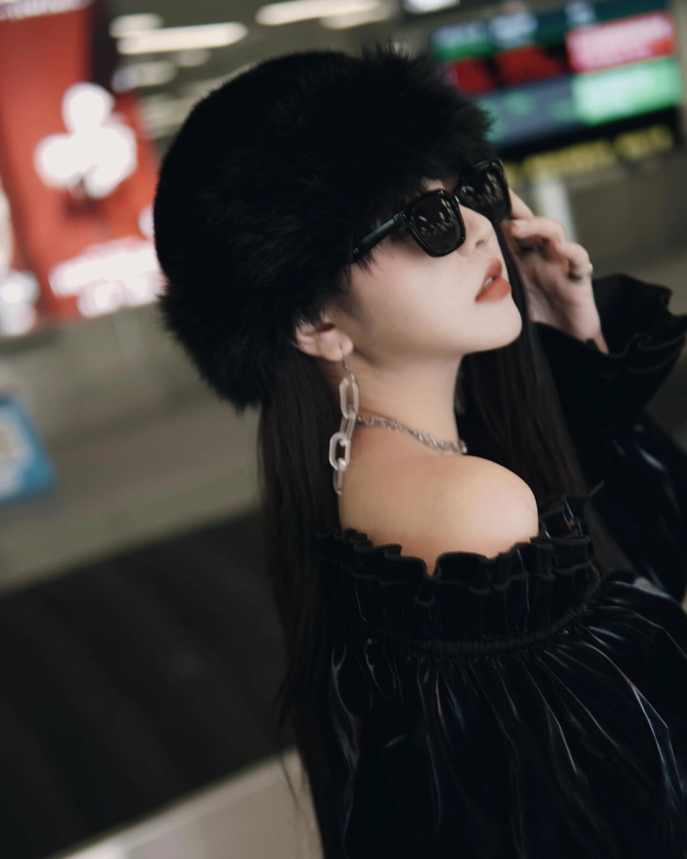 Hình nền gái xinh đẹp 4k cho điện thoại gợi cảm