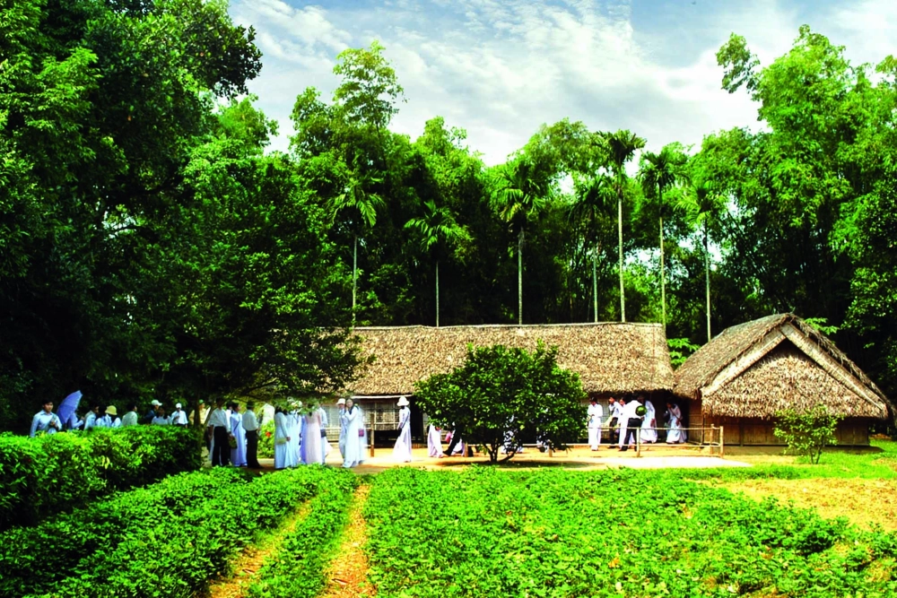 Di tích Kim Liên gắn liền với tuổi thơ Bác Hồ.