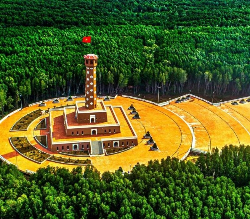 Hệ sinh thái vườn quốc gia Mũi Cà Mau rất đặc sắc.