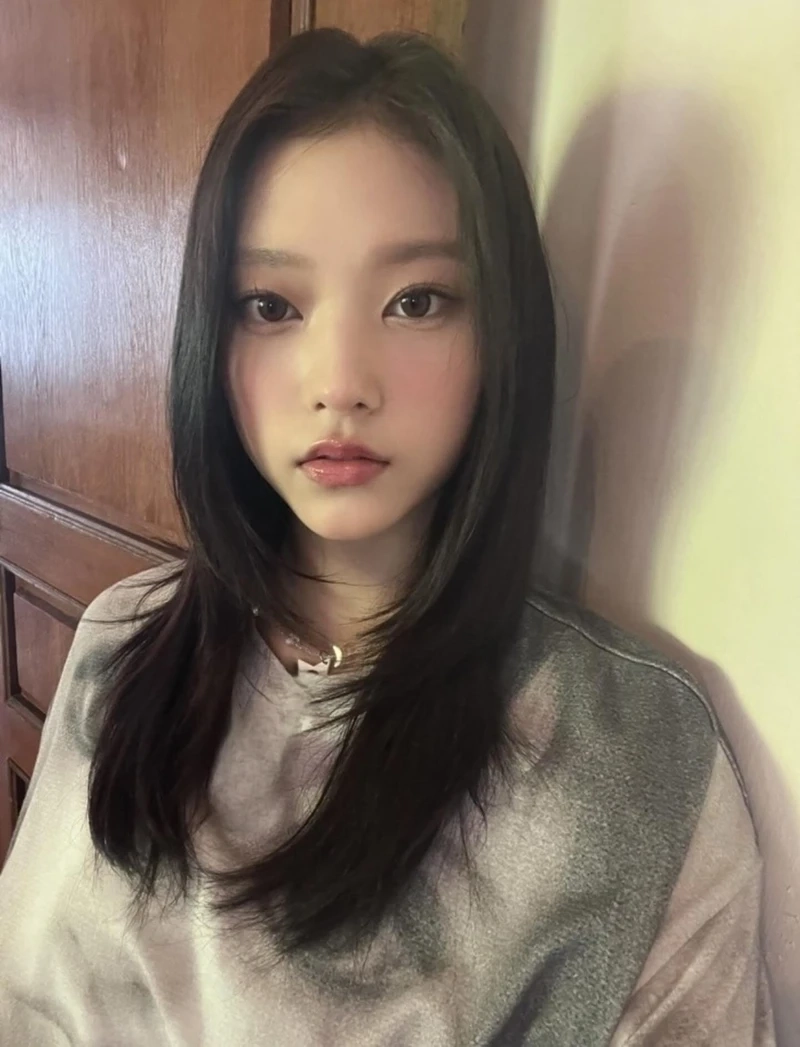 Nhan sắc cuốn hút từ haerin xinh đẹp cực ấn tượng