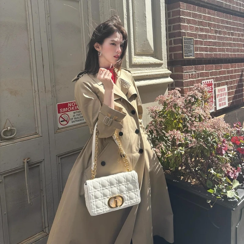 Vẻ đẹp nóng bỏng từ han so-hee gợi cảm