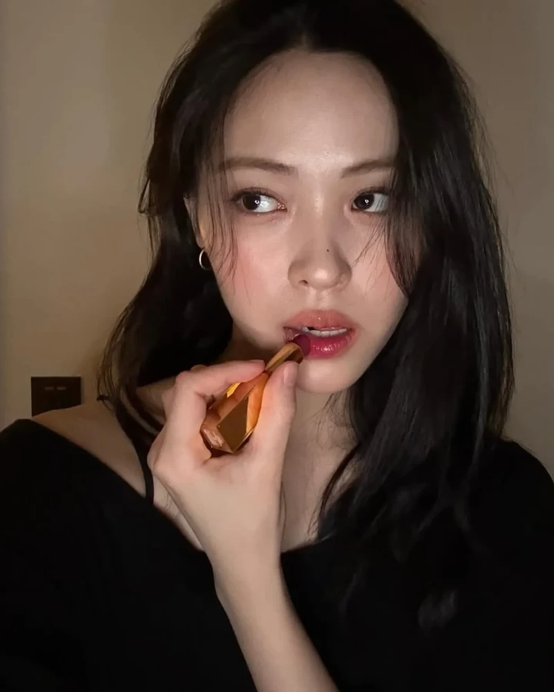 Nổi bật với ryujin nữ idol hàn quốc tài năng