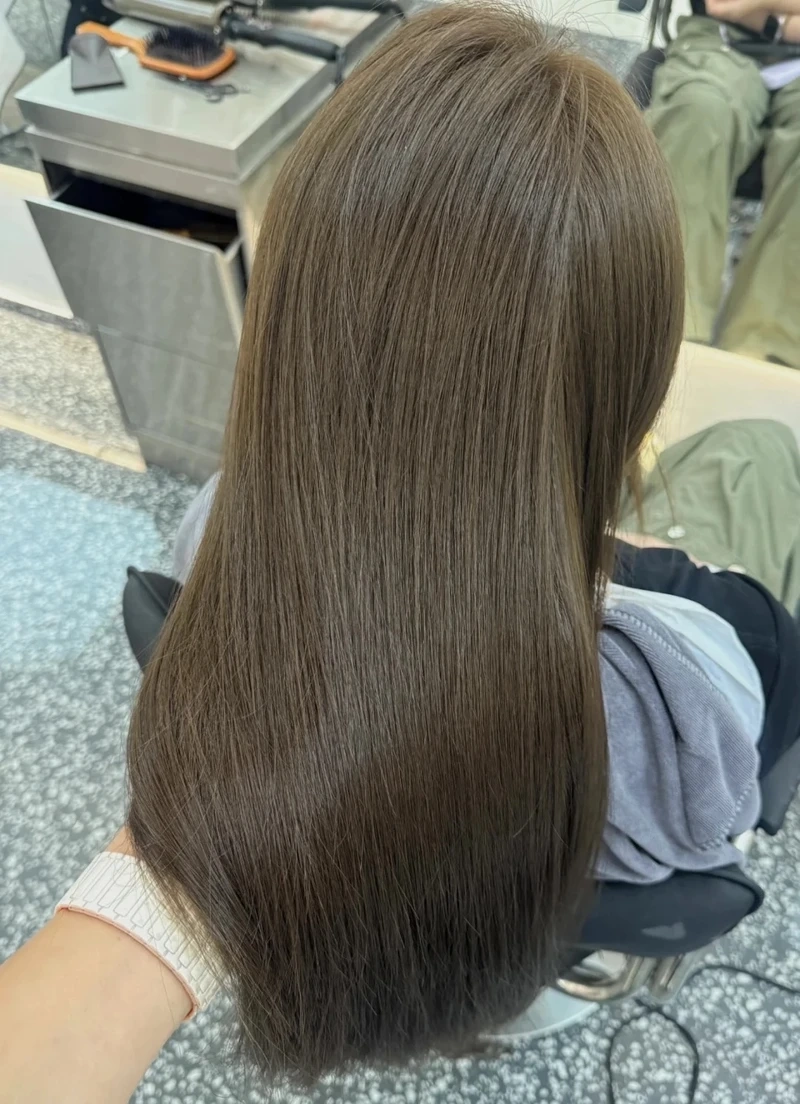 Chuẩn Hàn với tóc nâu tây sáng style hàn