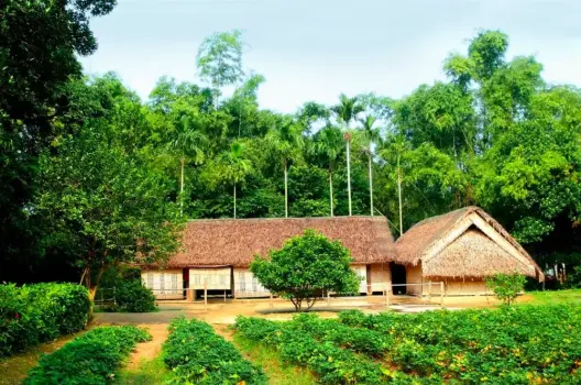 Làng Sen quê Bác - Điểm đến thiêng liêng xứ Nghệ