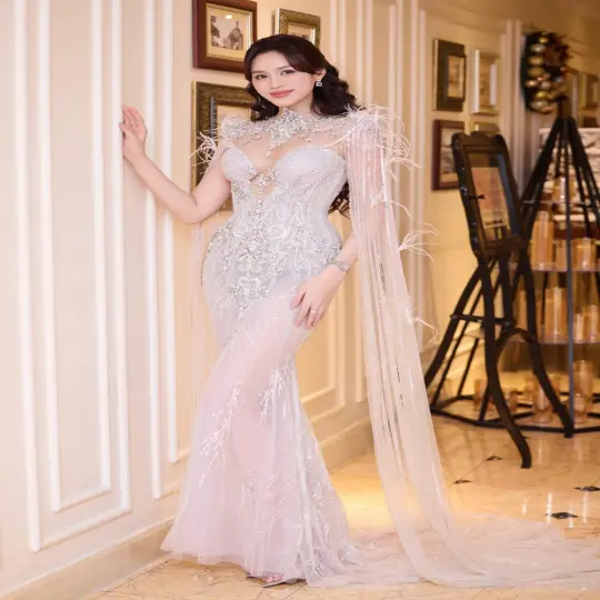 Tuyển tập ảnh Đỗ Thị Hà khoe nhan sắc ngọt ngào, cuốn hút