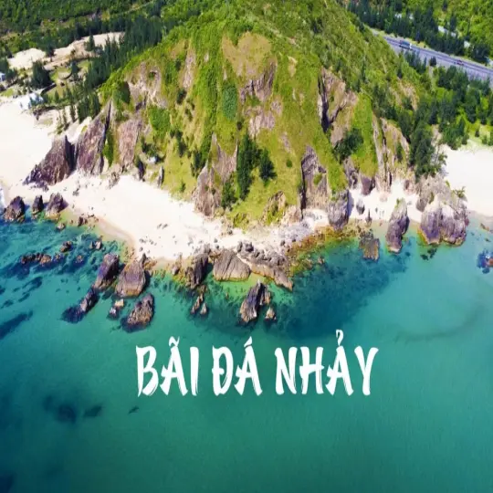 Bãi Đá Nhảy - Thiên đường biển tại Quảng Bình đang chờ bạn