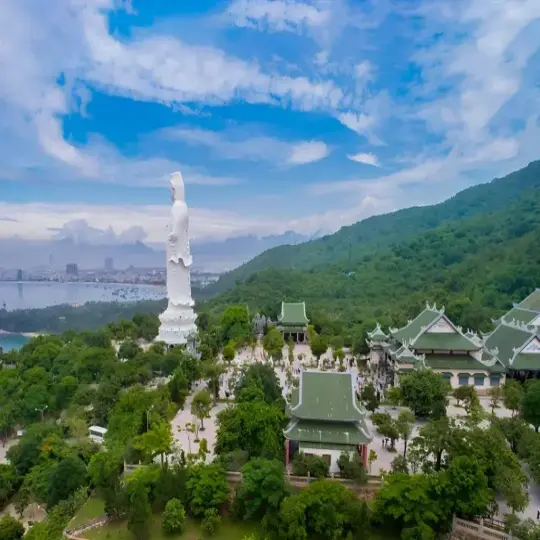 Khám phá Chùa Linh Ứng Đà Nẵng qua bộ ảnh tuyệt đẹp