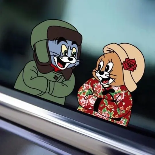 Jerry meme cute bùng nổ đáng yêu qua bộ ảnh nghệ thuật