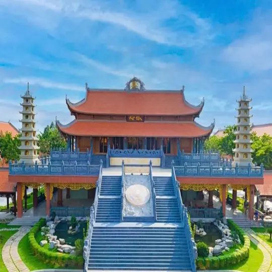 Khám phá chùa Vĩnh Nghiêm giữa lòng Sài Gòn nhộn nhịp
