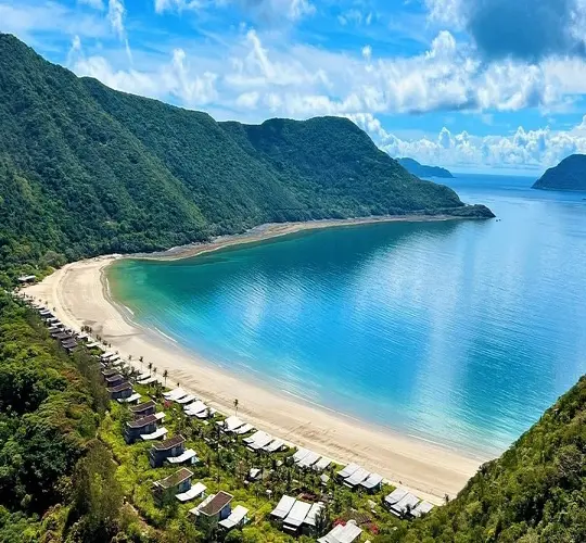 Côn Sơn - Hòn đảo hoang sơ đầy nét đẹp quyến rũ