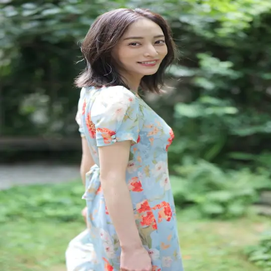 Natsuki Ikeda vẻ đẹp táo bạo phóng khoáng tự tin mê hoặc